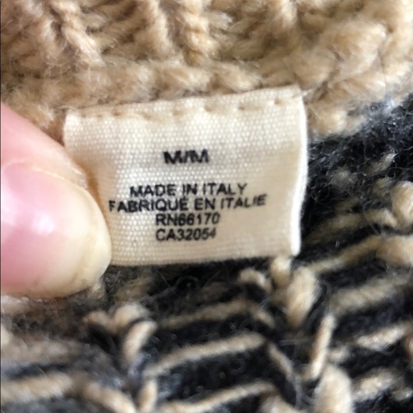 Sleeping On Snow leopard sweater size M - Picture 5 of 9